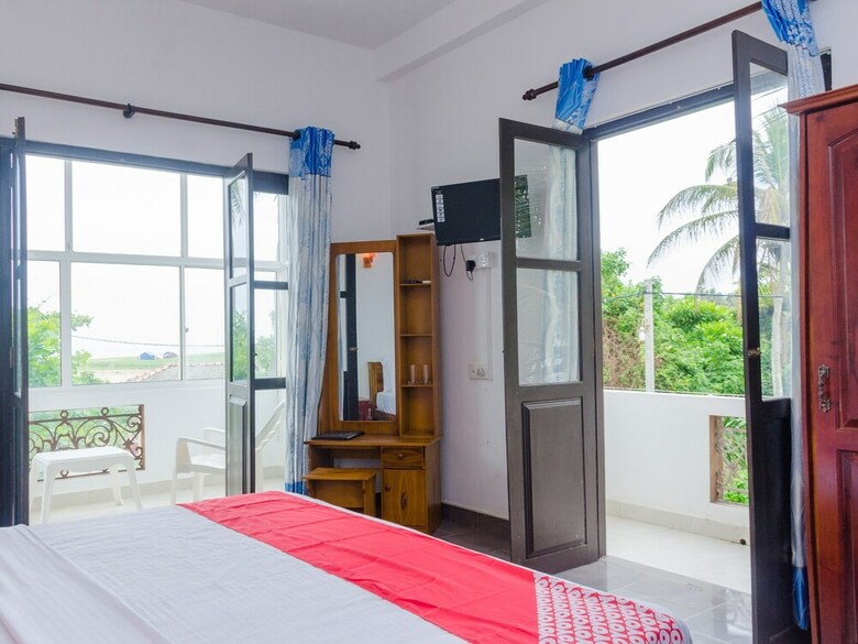 Oyo 406 Moya Hotel & Beach Resort