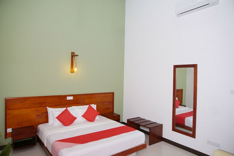 Hotel Oyo 399 Sea Cloud Dalawella