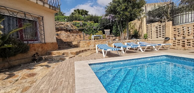 Mansion Doryana