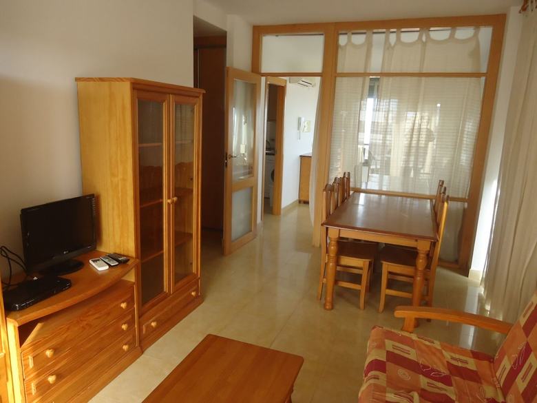 Apartamentos Paseo Maritimo Frontal Lek