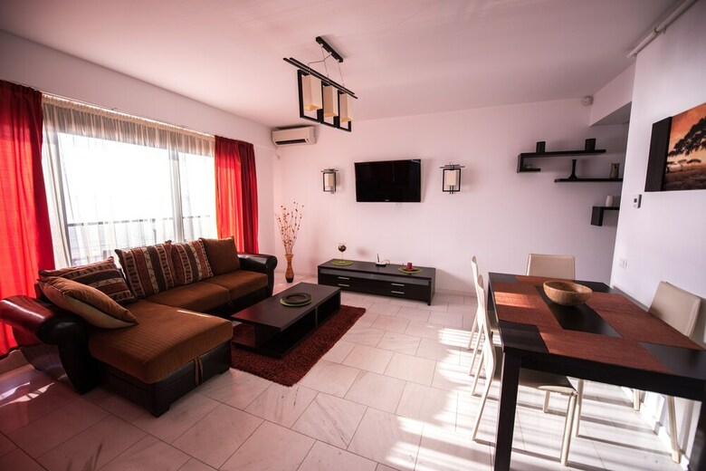 Sns Apartament In Villa Sophia