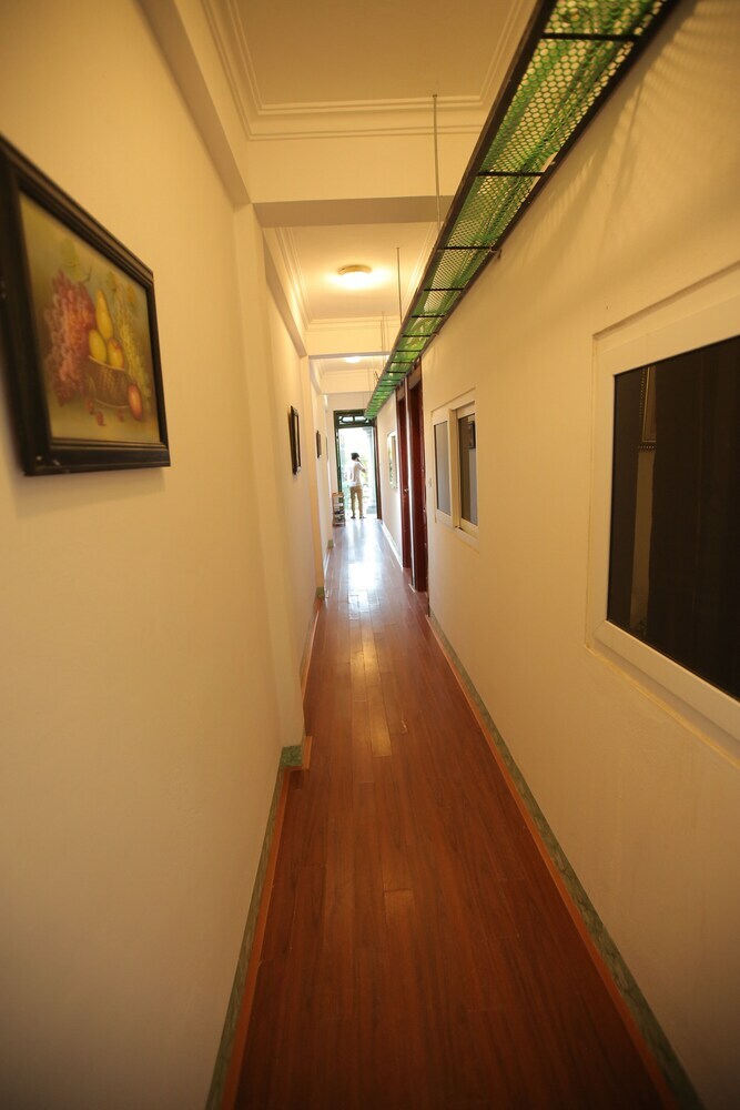 Hostal Next 68 Hostel