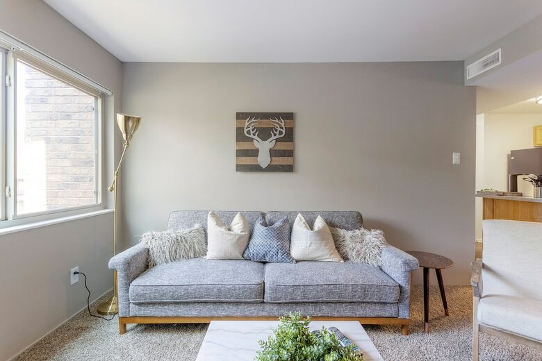The Relaxing Lakeside Suites