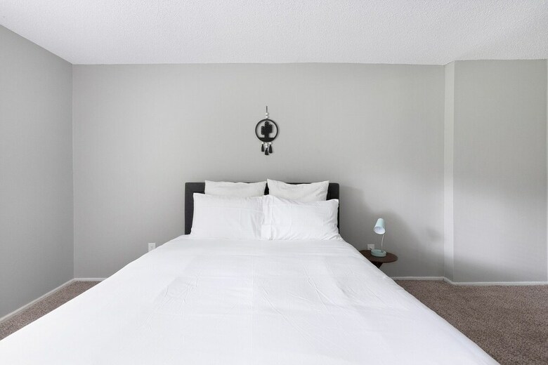 The Relaxing Lakeside Suites