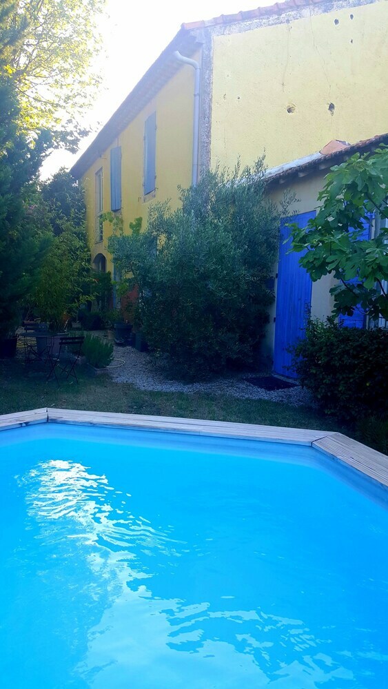 Bed & Breakfast Chambre D'h�tes Mas C�t� Gr�s