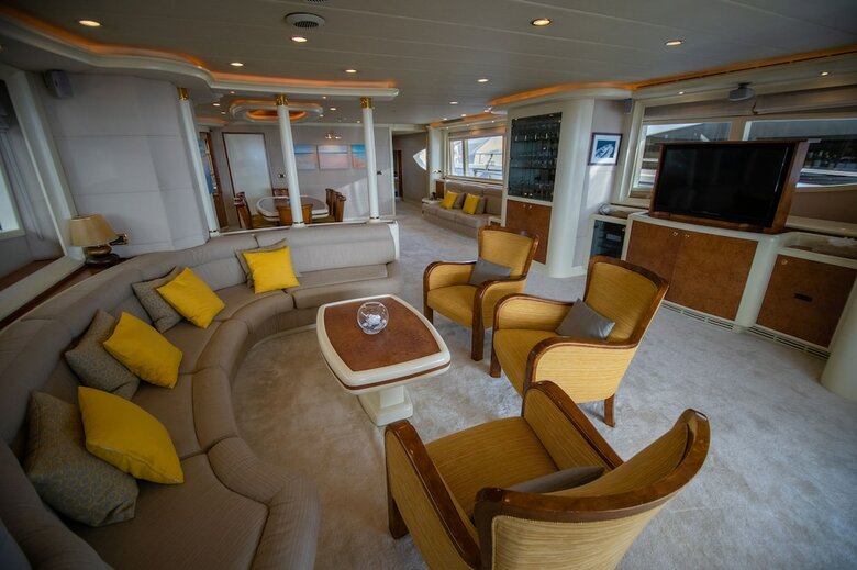 Hotel Mabruk Lll Yacht