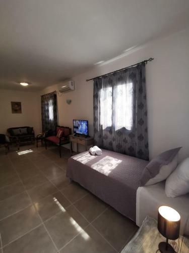 Aparthotel Akrotiri Bella View