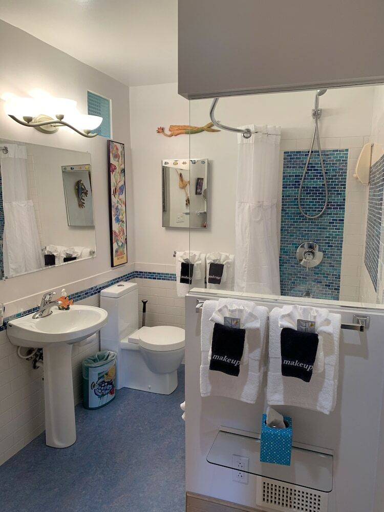 Bed & Breakfast Solglimt Lakeshore B & B
