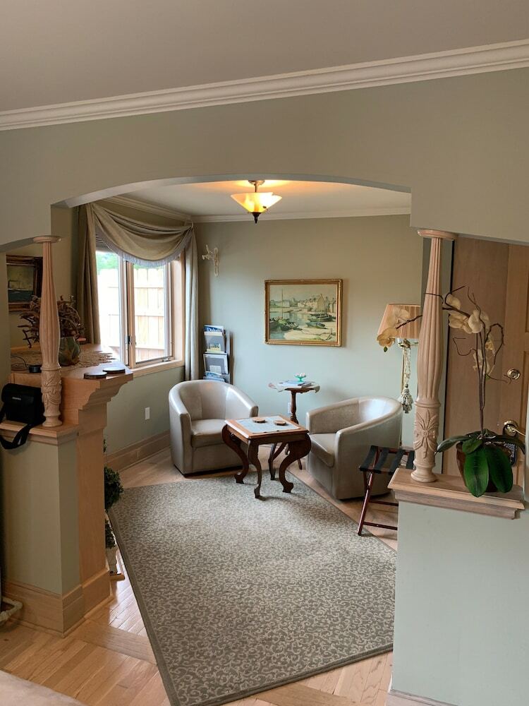 Bed & Breakfast Solglimt Lakeshore B & B
