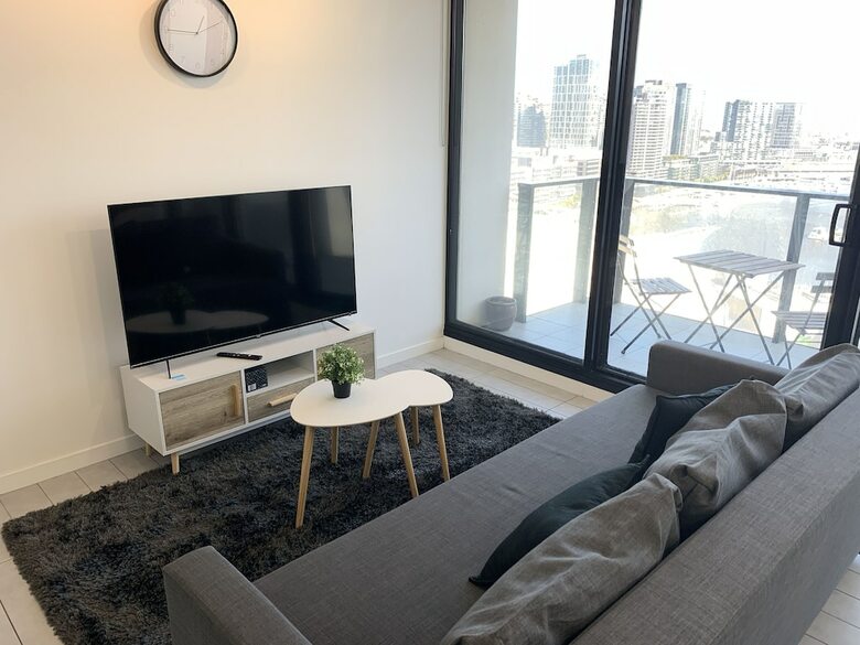 Jc Water View Apartment On La Trobe