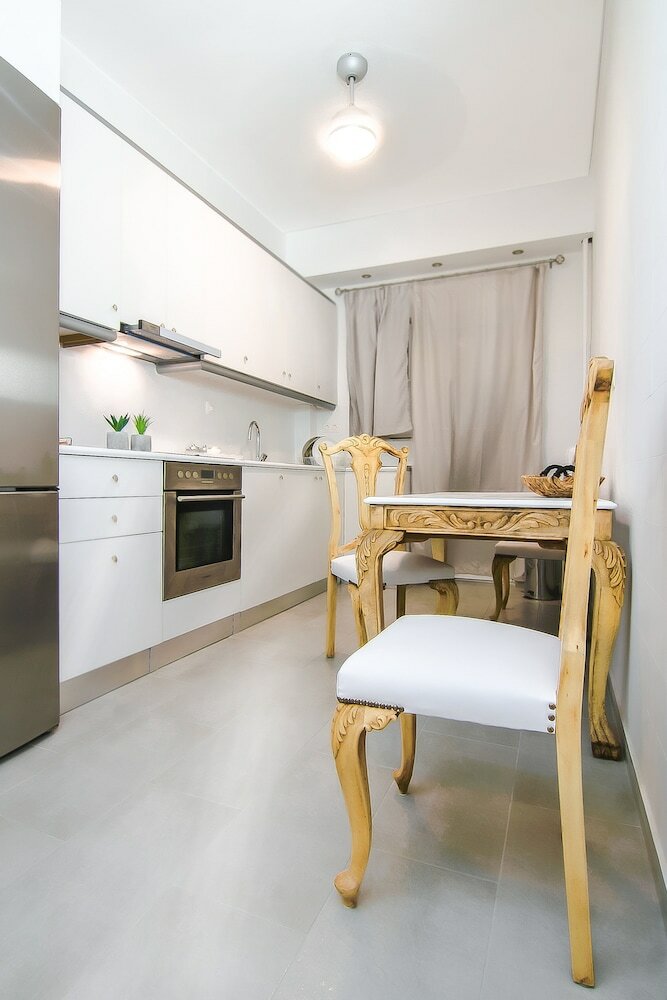 Apartamentos Charming 2 Bdr Apt Next To Piraeus Port