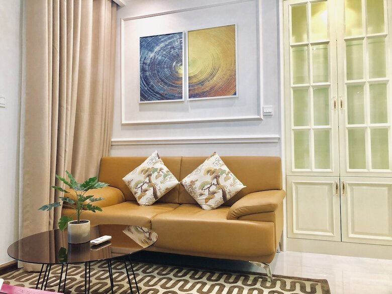 Hotel Ambassador Apartment - Vinhomes Central