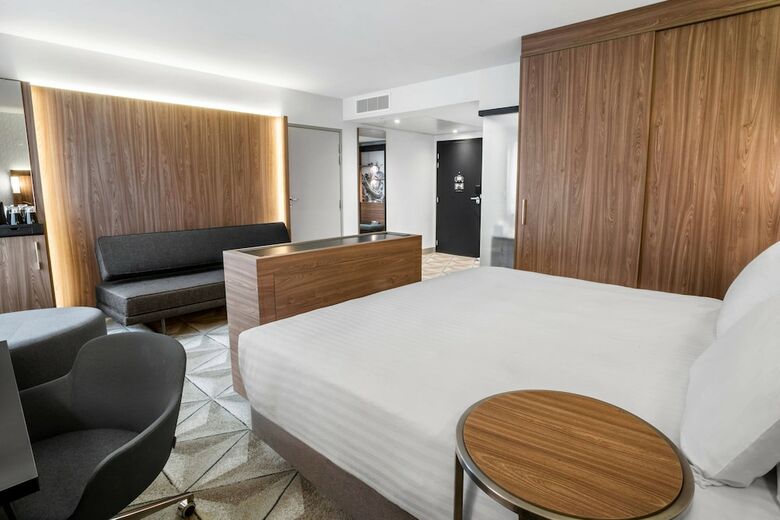 Hotel Courtyard By Marriott Paris Porte de Versailles
