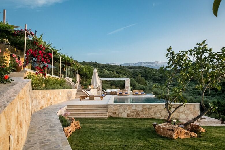 Aoria Estate Villa
