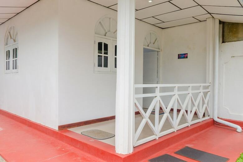 Hotel Oyo 385 Sanri Villa Negombo