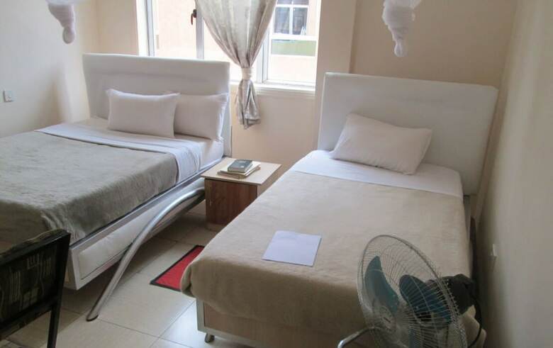 Hotel Bluegum Avenue Lodge