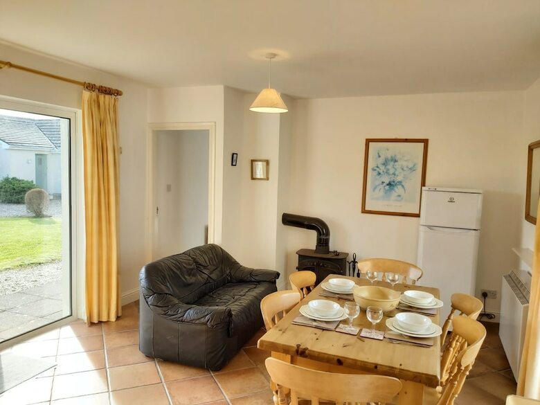 No 3 Ballyconneely Cottage, Aillebrack