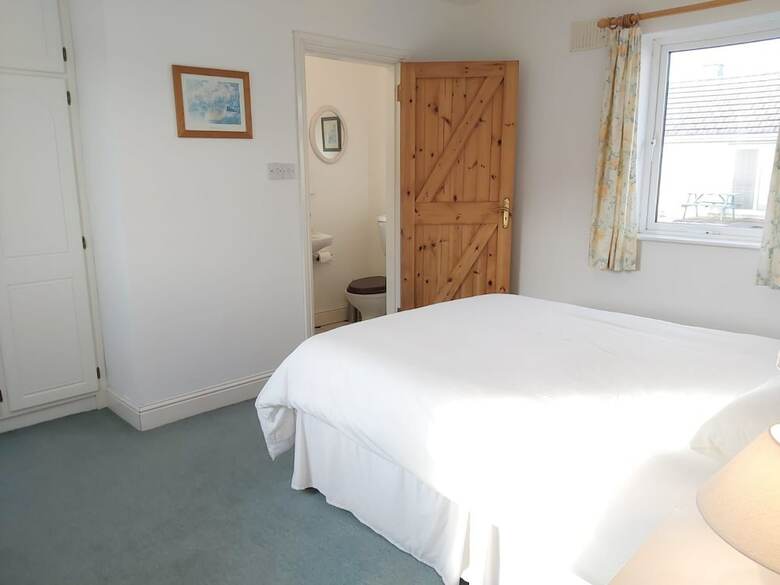 No 3 Ballyconneely Cottage, Aillebrack