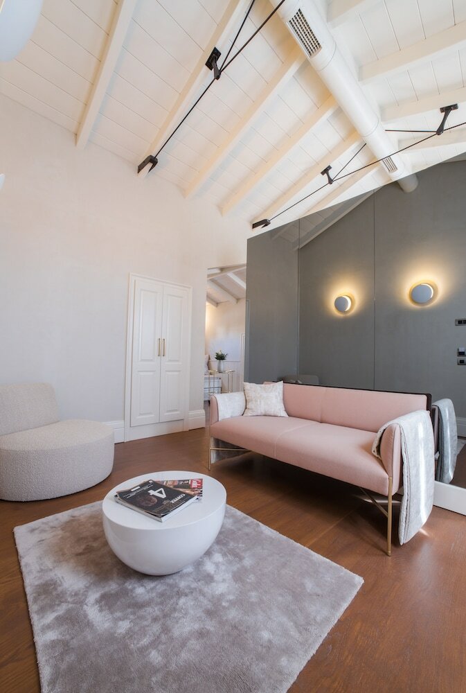 Castellano Hotel & Suites
