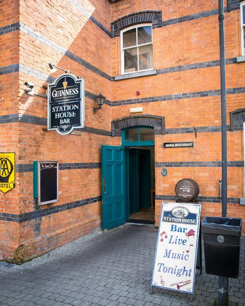 Connemara Lettings Townhouse, Clifden
