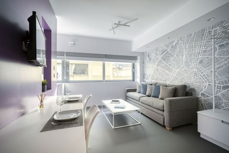 Apartamentos Athens Color Cube