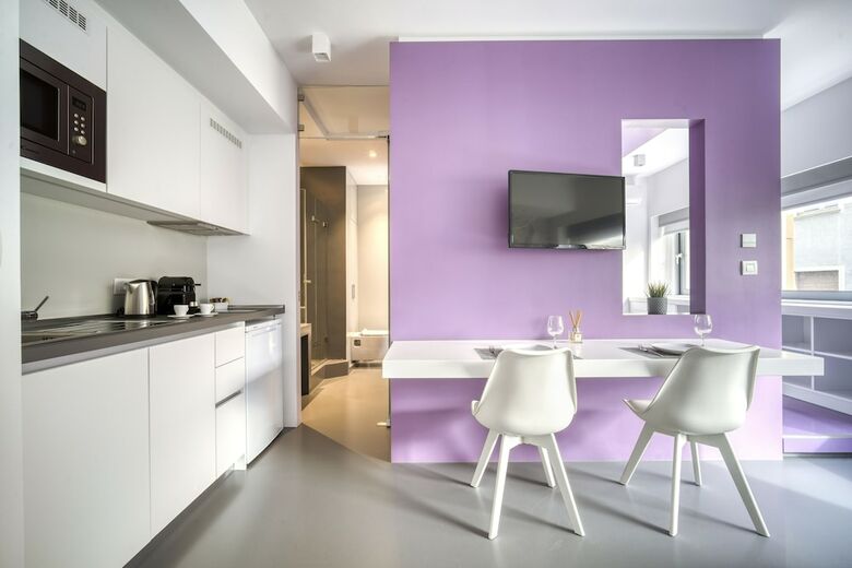 Apartamentos Athens Color Cube