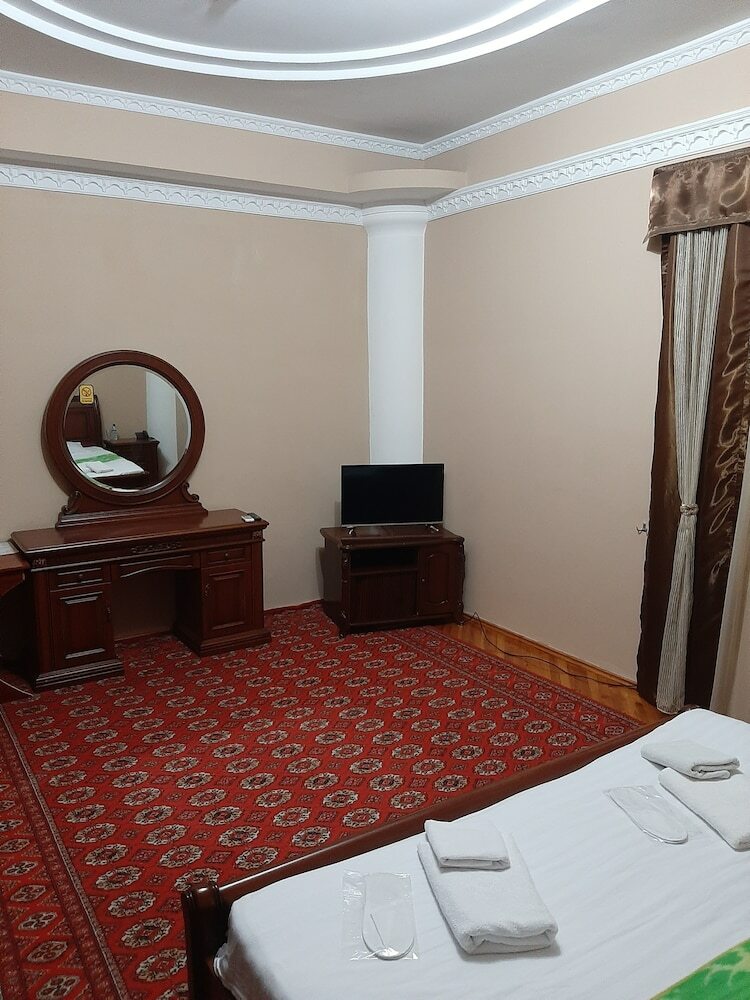 Hostal Green House Hotel - Hostel