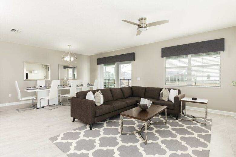 8914 Stinger Drive, Davenport, Fl 33896