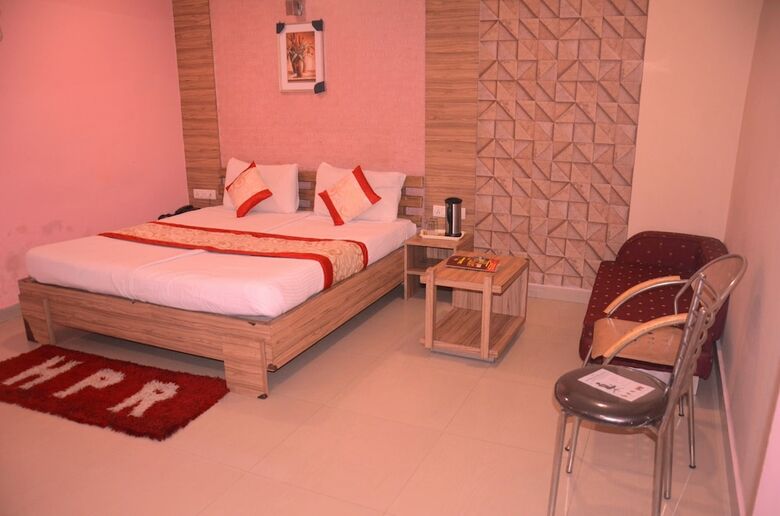Hotel Pratap Residency