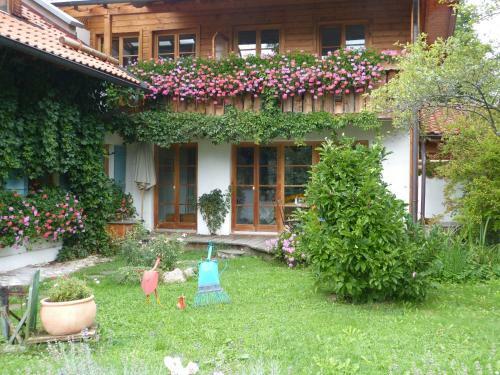 Suzanne's B&B & Gardens