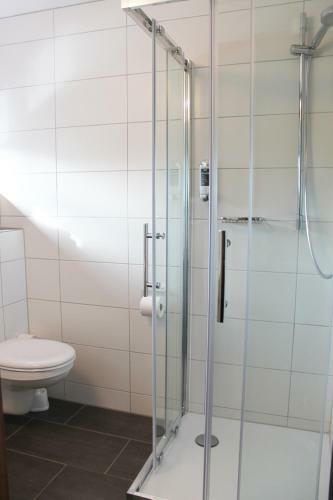 Hostal Gasthaus Und Pension Zur Linde