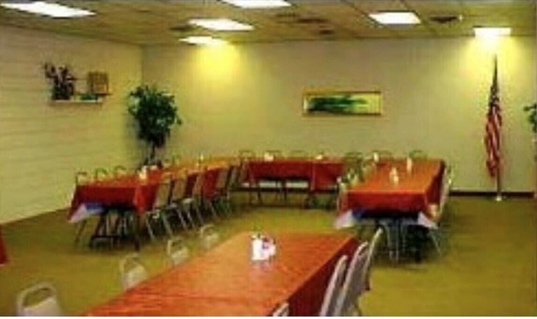 Hotel Limetree Inn & Suites