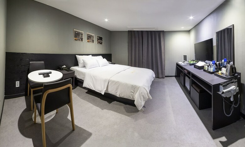 Cruise Hotel
