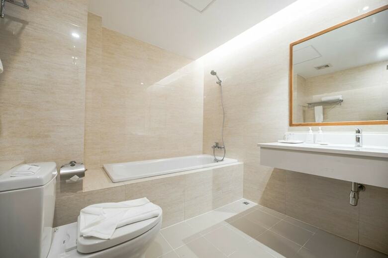 The Gandamar Hotel