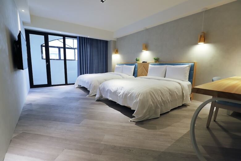 Unique Hotel-dash 23 Hotel