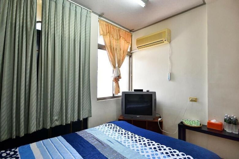 Hotel Yiwa Homestay