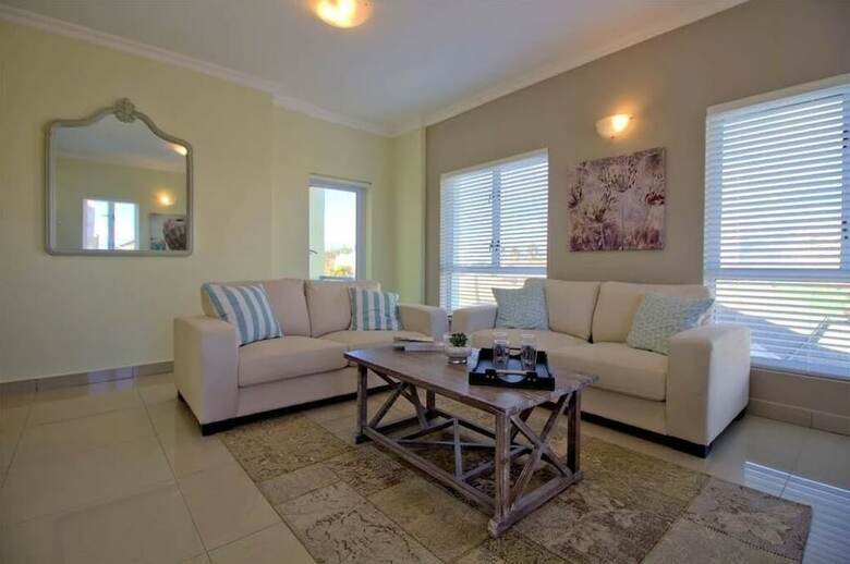 Aparthotel Villa Blanca