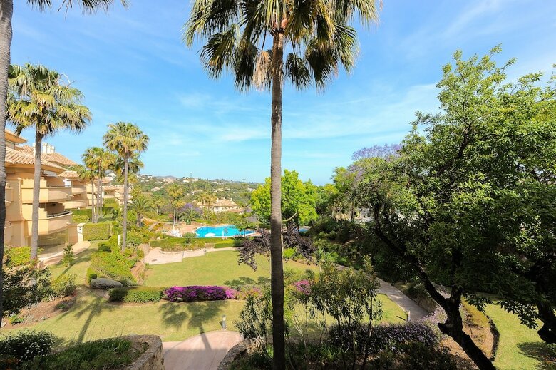 Greenlife Golf Elviria Hills Canovas Apartment