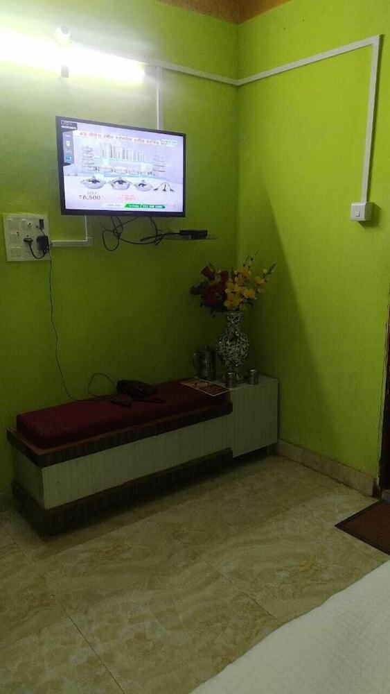 Hotel Adb Rooms Mahaveer International