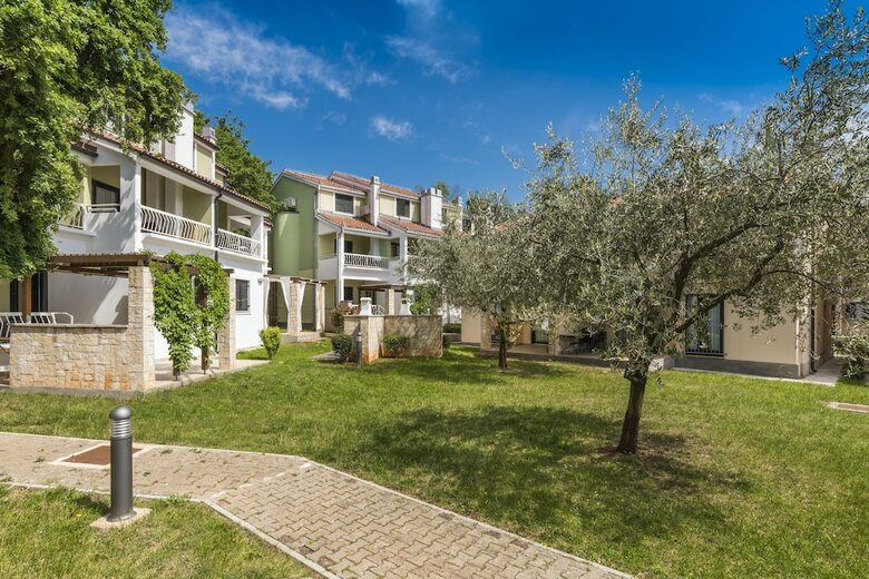 Apartments Sol Amfora For Plava Laguna