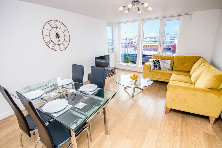 Queens Apartments Luxury