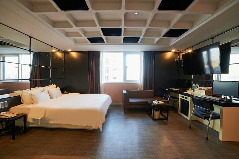Premium V Hotel Gwangalli Beach Busan