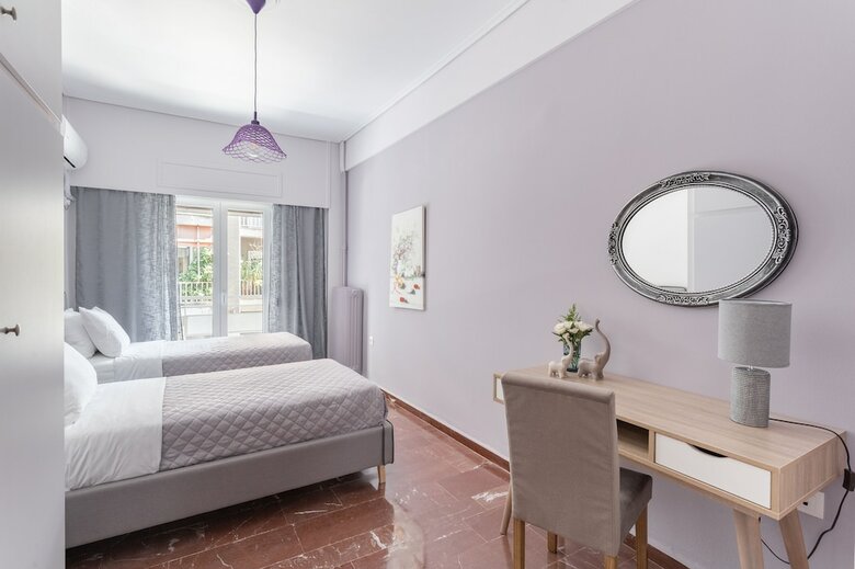 Apartamentos Explore History From A Chic Central Apt