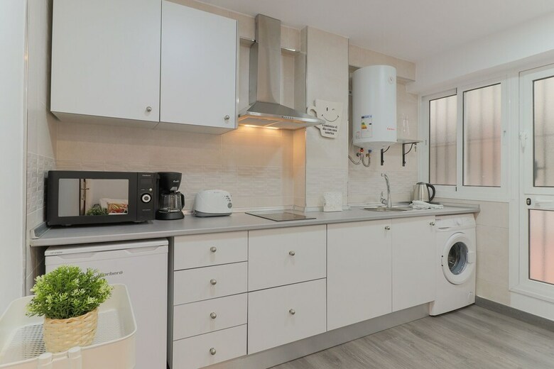 New M�laga Beach And Downtown Apartment