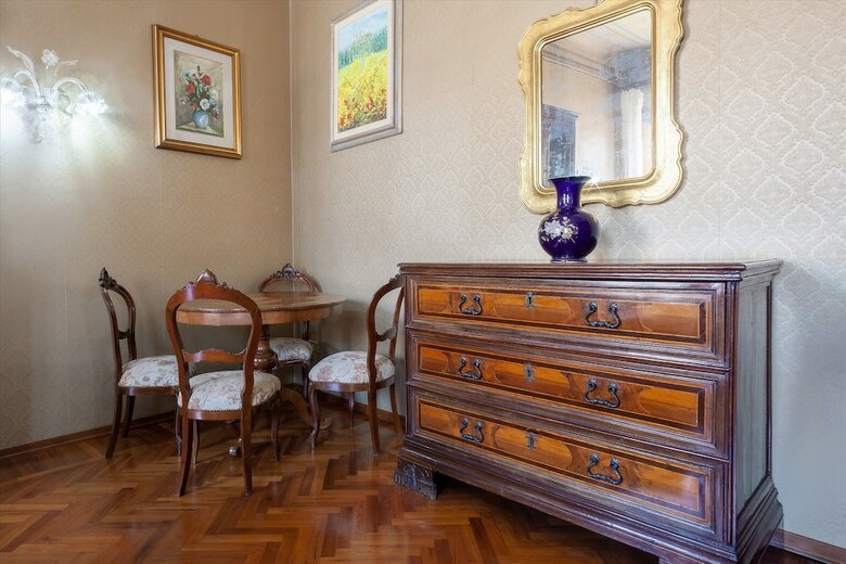 Exclusive Palazzo Schifanoia Apartment