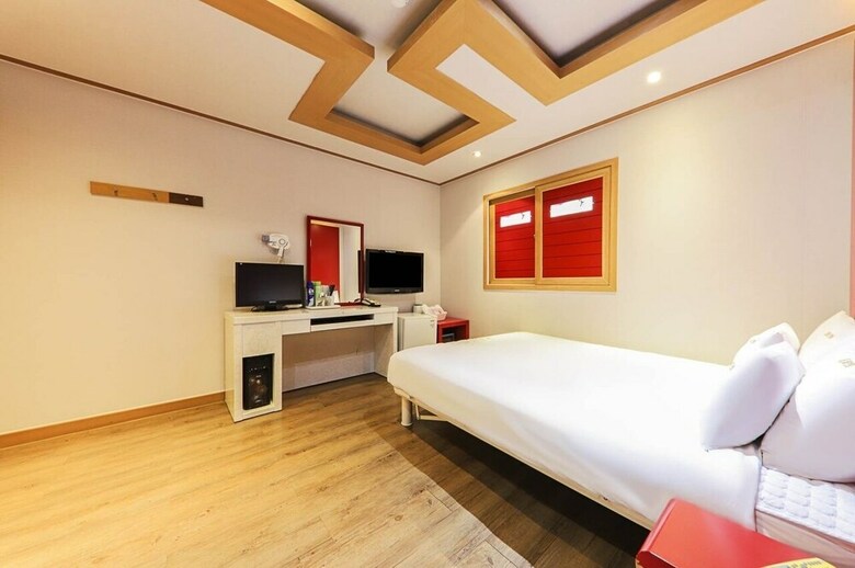 Hotel Tongyeong Eli Motel