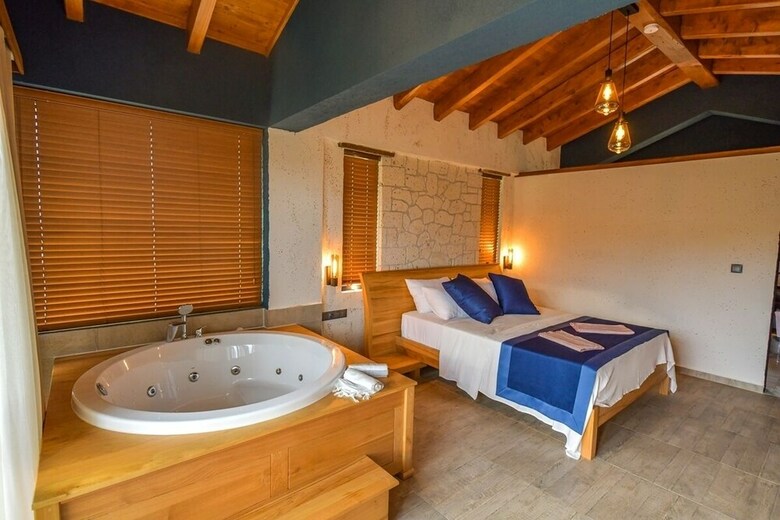 Fethiye'de Ozel Havuzlu Luks Villa Orange