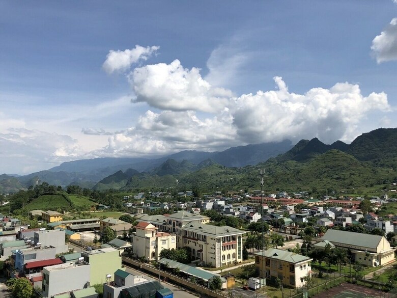 Hoang Nham Luxury Hotel