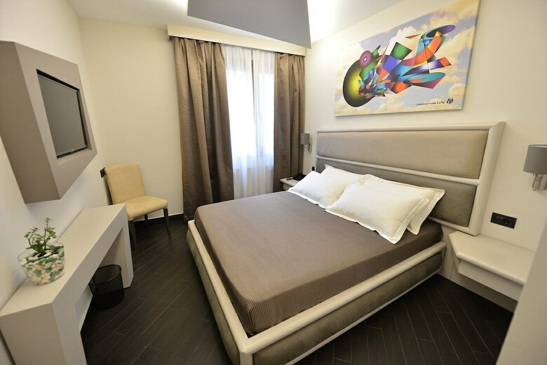 Petit Hotel Elita