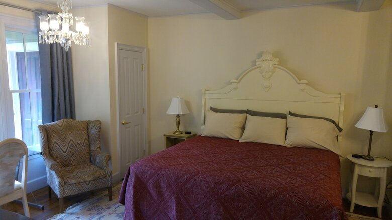 Bed & Breakfast Sheffield 1802 House